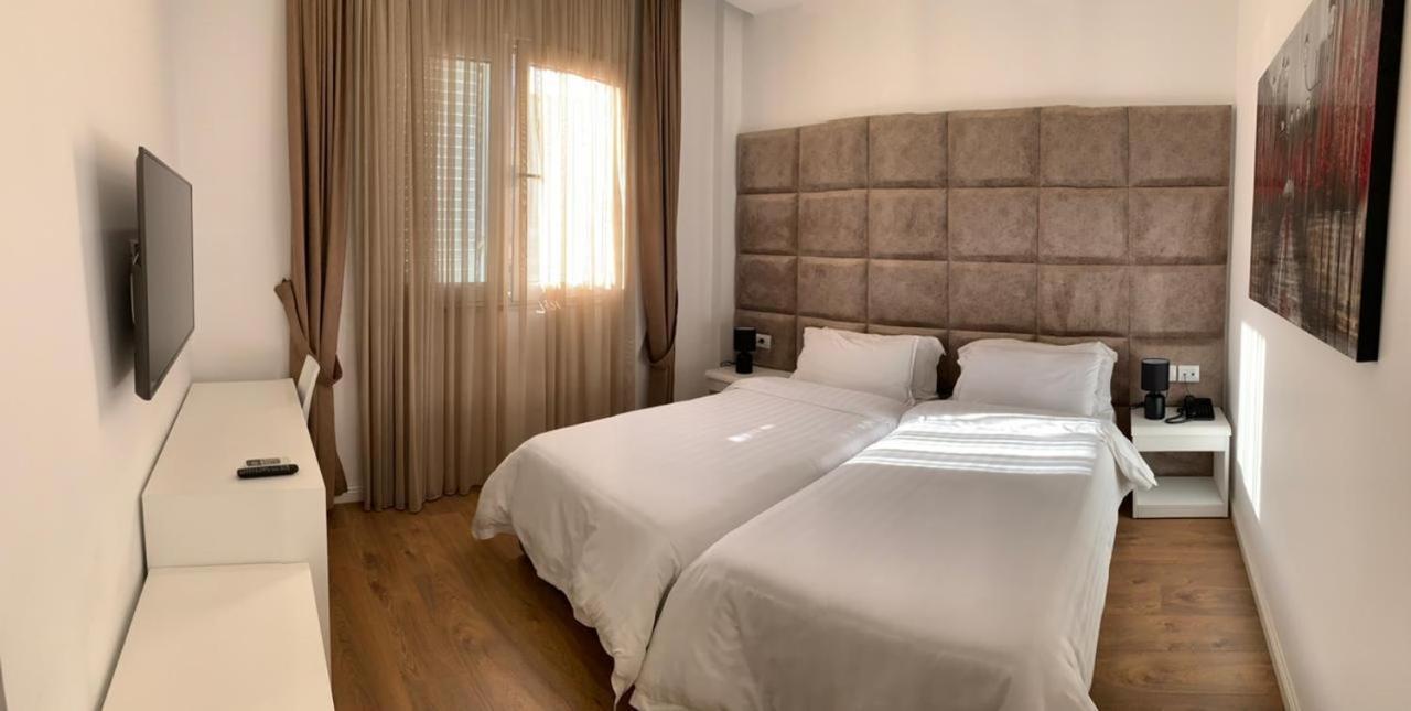 Ramel Hotel Tirana Exteriér fotografie